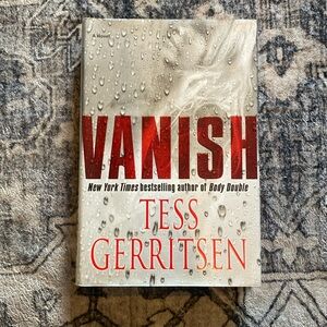 Book: Tess Gerritsen- Vanish